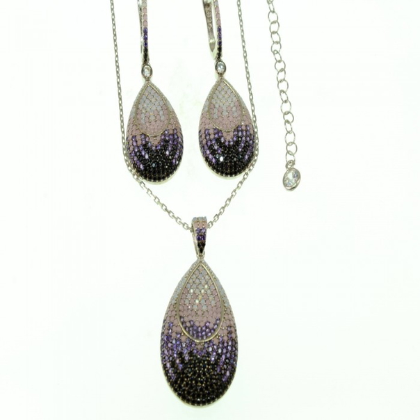 Луксозен сребърен комплект обеци и колие с фини кристали Swarovski®. - 1