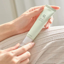 Лек серум за яркост на тона с витамин C 30 мл. Beauty of Joseon Light Serum...